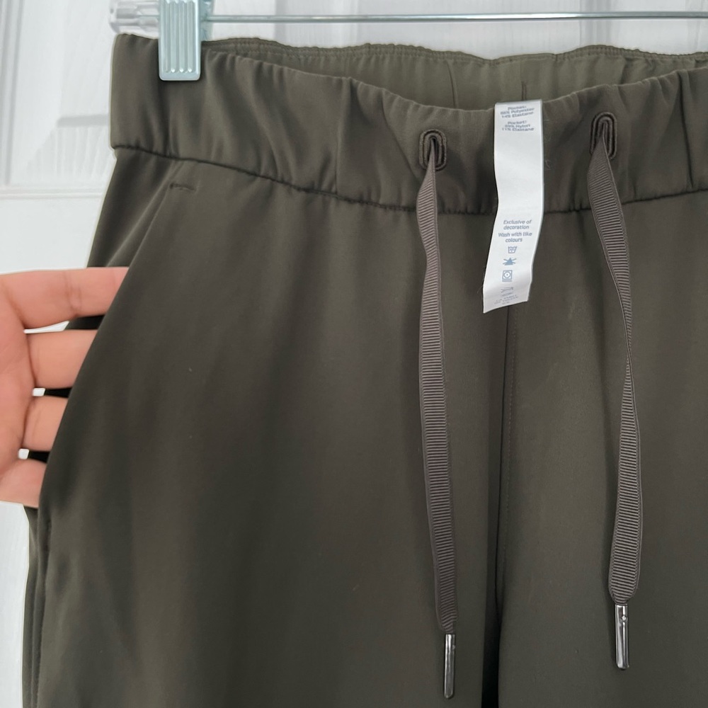 lululemon athletica Women's Olive Skinny Jeans